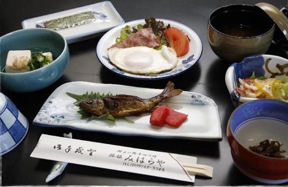 Miharaya Ryokan Gujō Extérieur photo